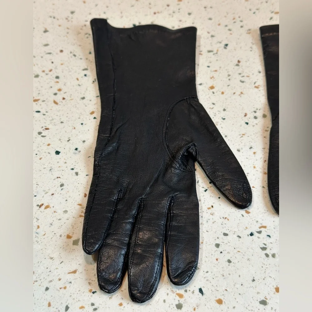 Vintage Carson Pirie Scott & Co. Italian Black Leather Gloves Size 7‎